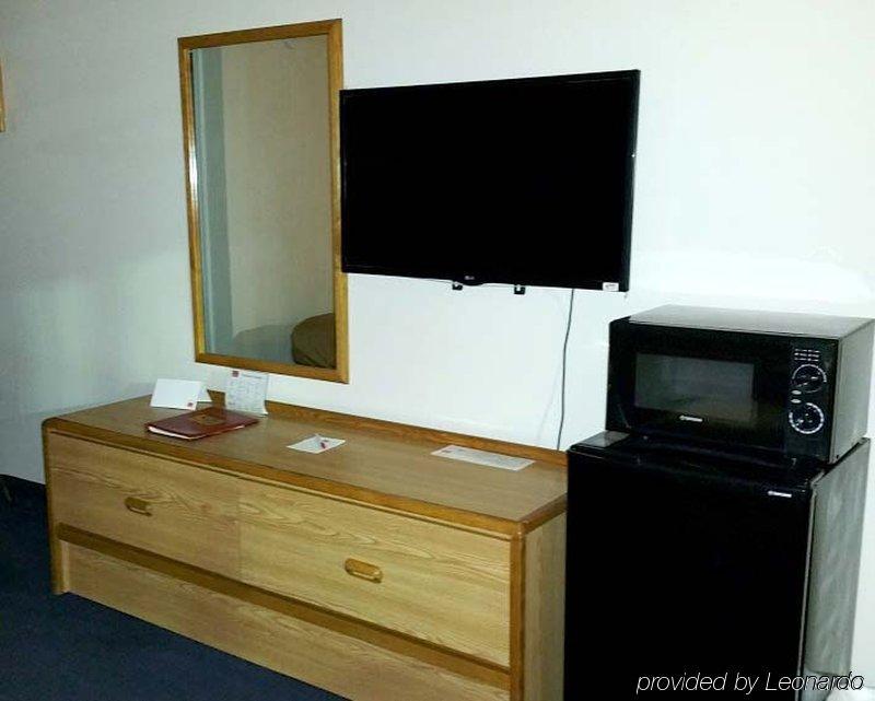 อีโคโน ลอดจ์ โอ๊ค โกรฟ บลู สปริง Villa Oak Grove ภายนอก รูปภาพ